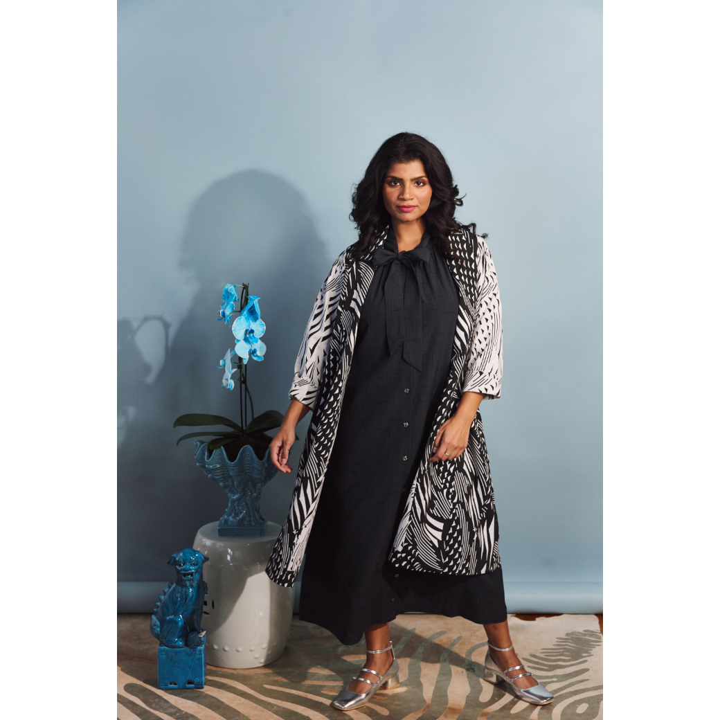Bow Housecoat - Black Abstract