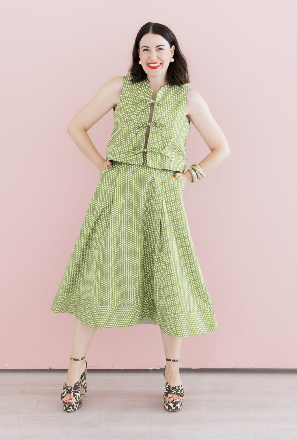 Buru x Val Flat Front MIDI Skirt - Green Polka Dot