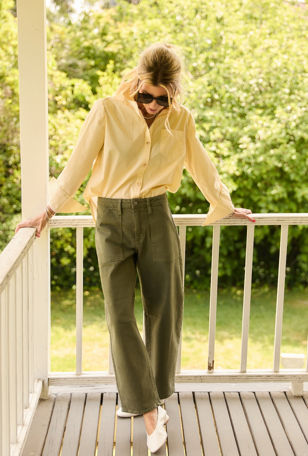 Horseshoe Jeans with Pockets - Olive