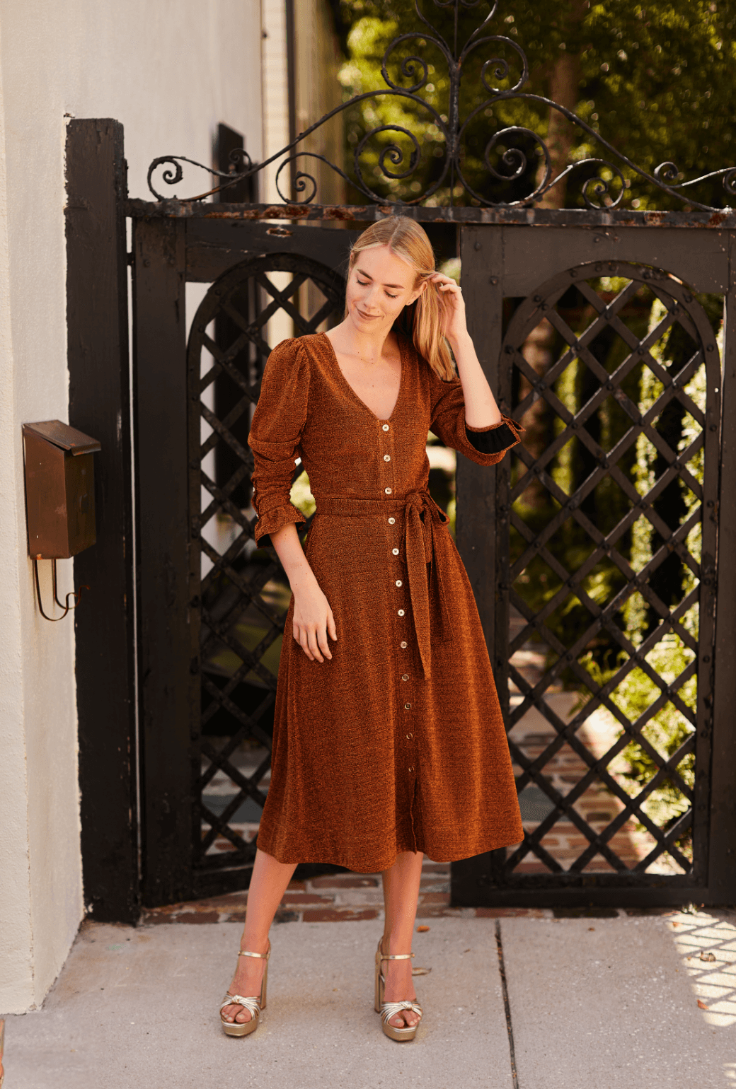 SAMPLE - Long Sleeve Day Gown - MIDI - Rust Shimmer SAMPLE - Long Sleeve Day Gown - MIDI - Rust Shimmer
