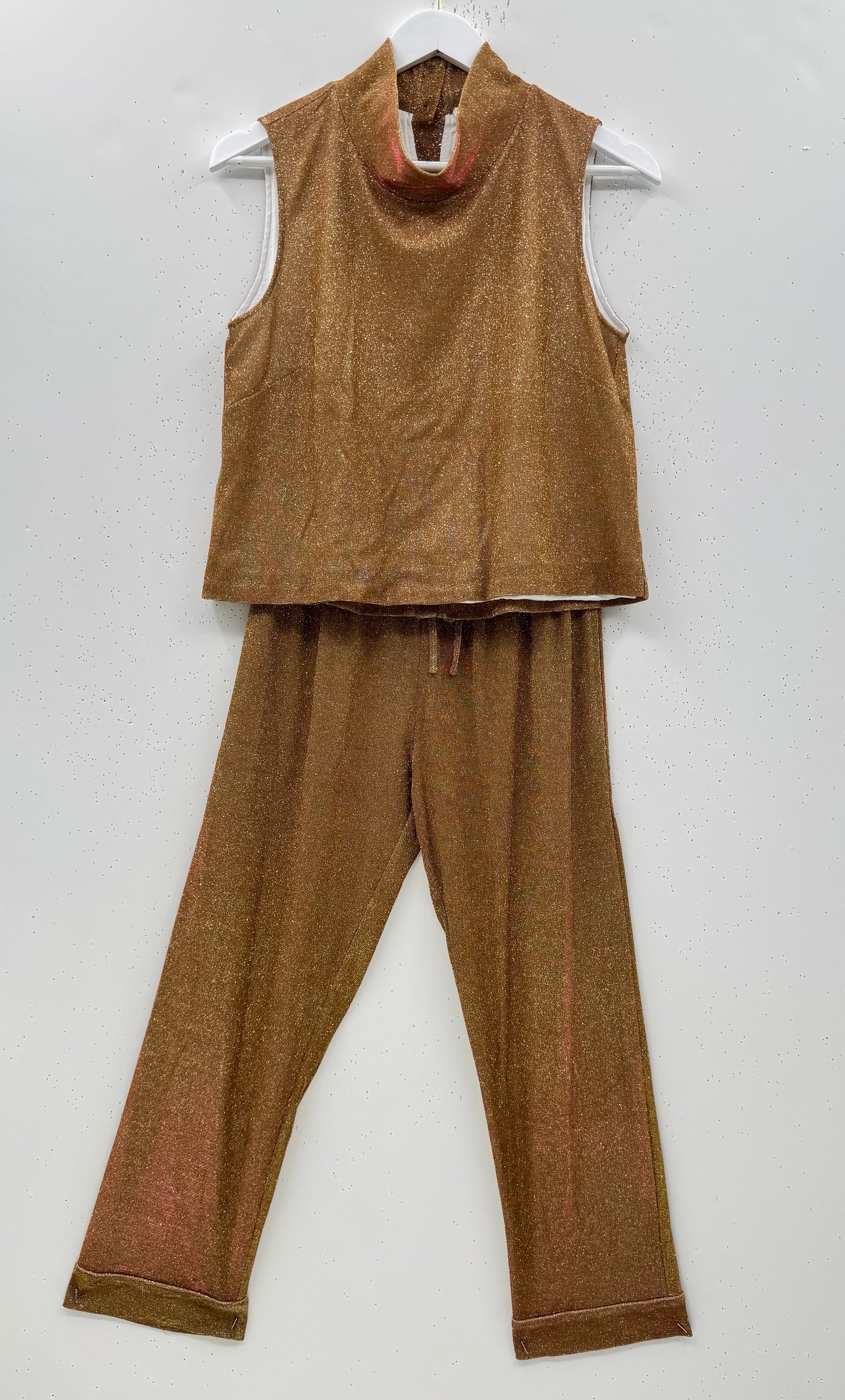 SAMPLE - Cropped Sleeveless Mod Top & Everyday Pant SET - Bronze Metallic