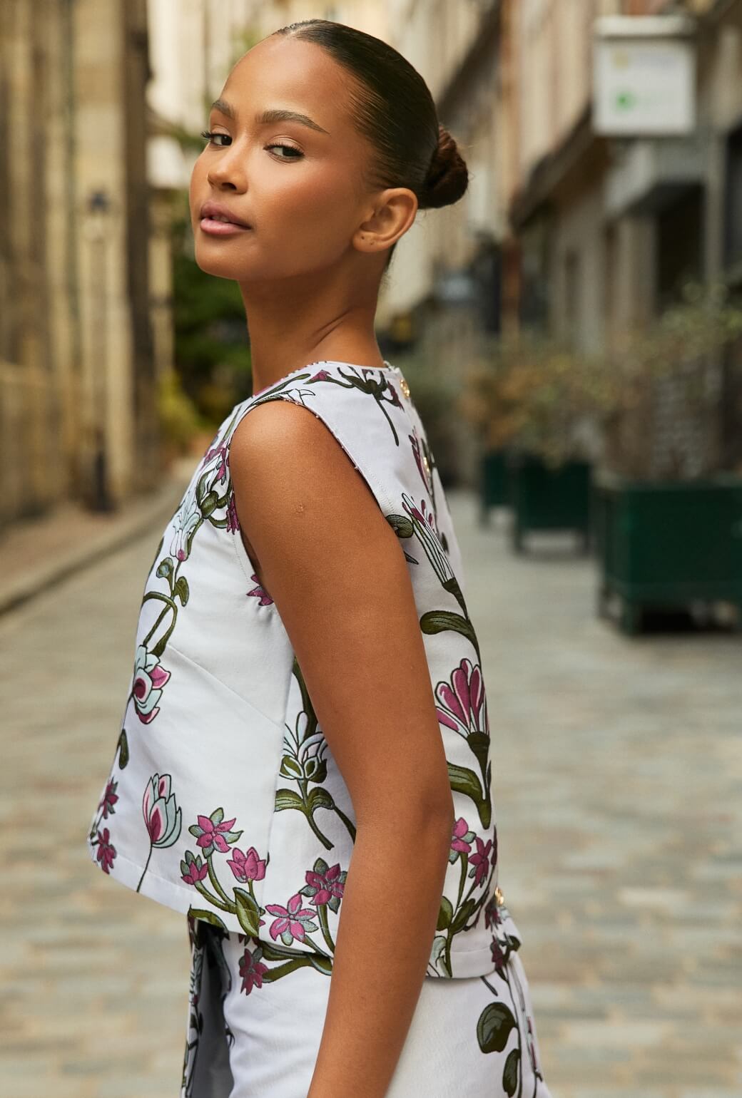 The Betsey Top - Pewter Vines
