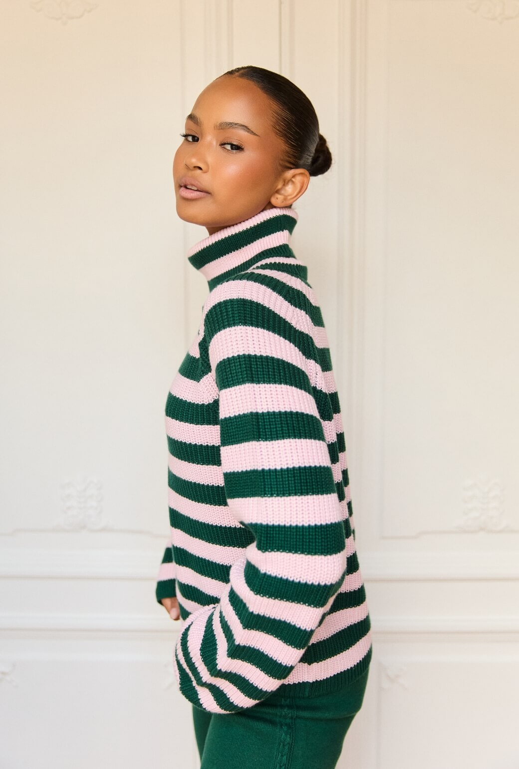 The Schafer Stripe Sweater - Deep Green & Ballet Pink