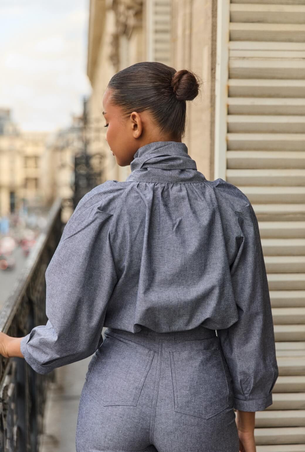 Big Bow Blouse - Black Oxford