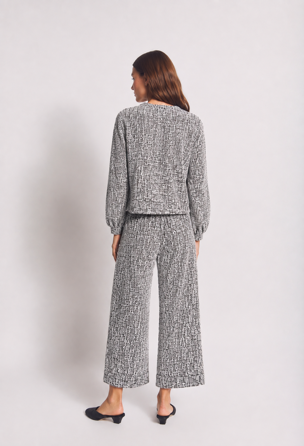 BURU x Val Everyday Pullover - Black Crosshatch