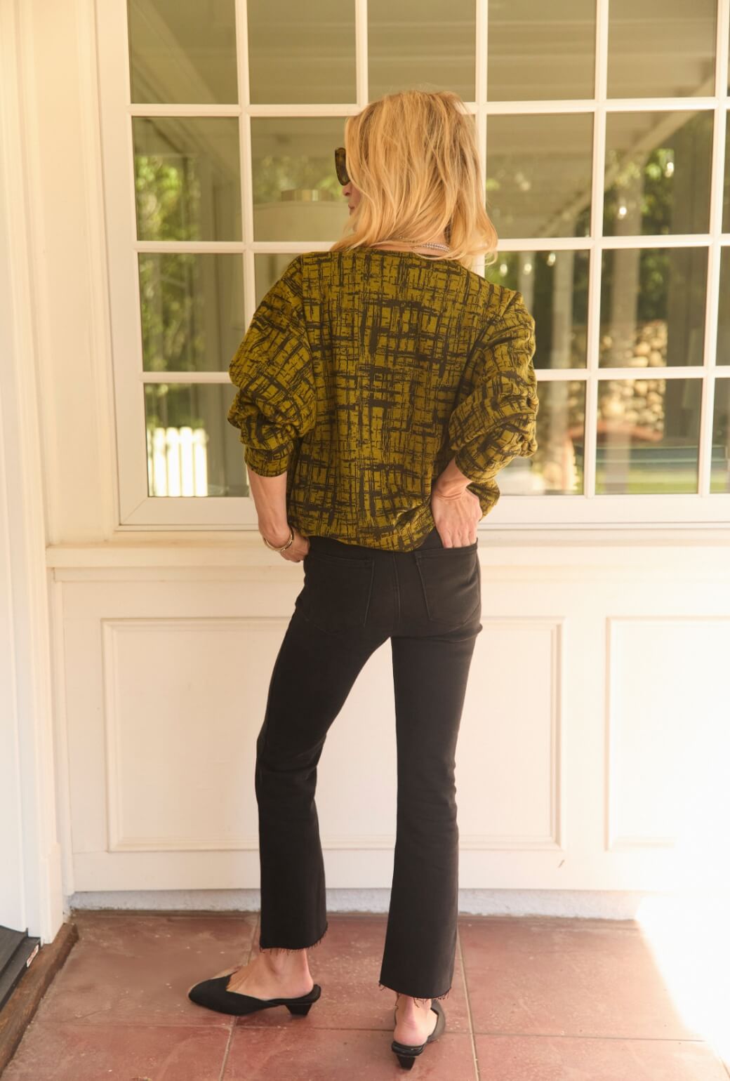 Cropped Flares - Black