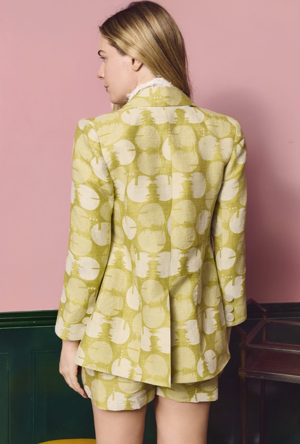 Edgartown Shorts - Tomatillo Dot
