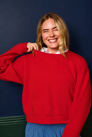 Everyday Pullover - Red