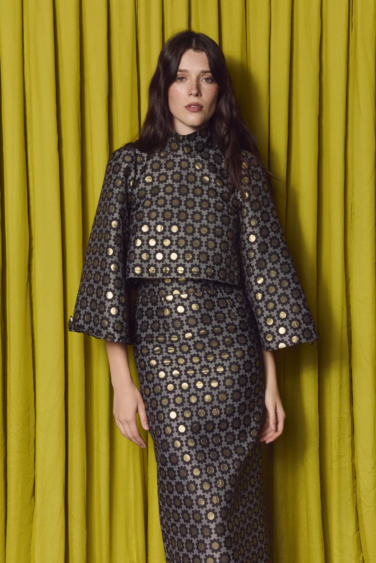 Pencil Skirt Maxi - Black Daisy Brocade