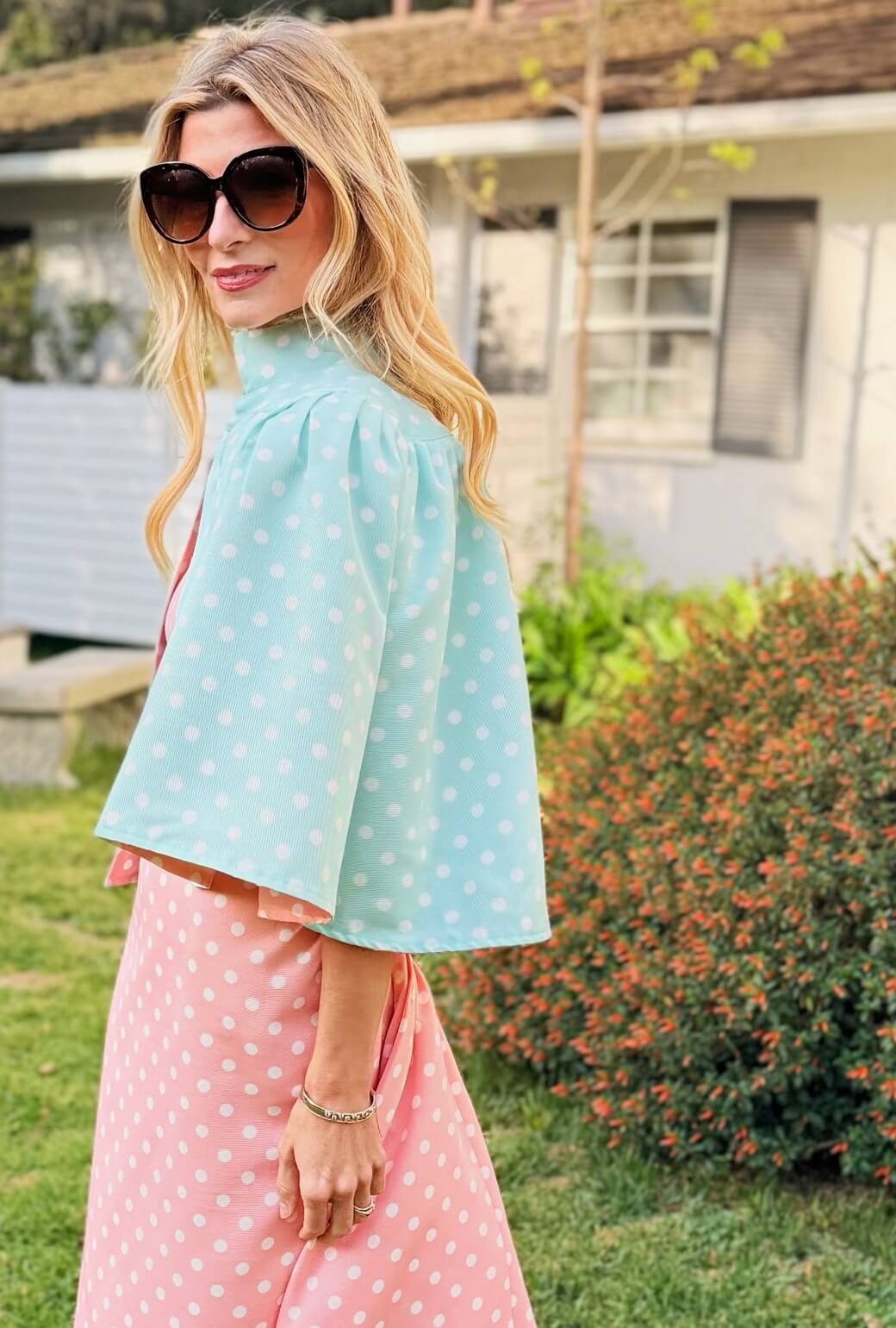 Reversible Capelet - Coral Dot