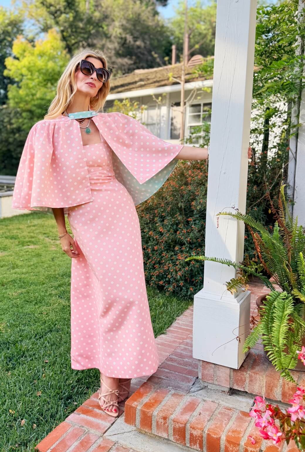 Reversible Capelet - Coral Dot