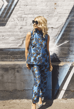 Sleeveless Mod Top Rose Jacquard
