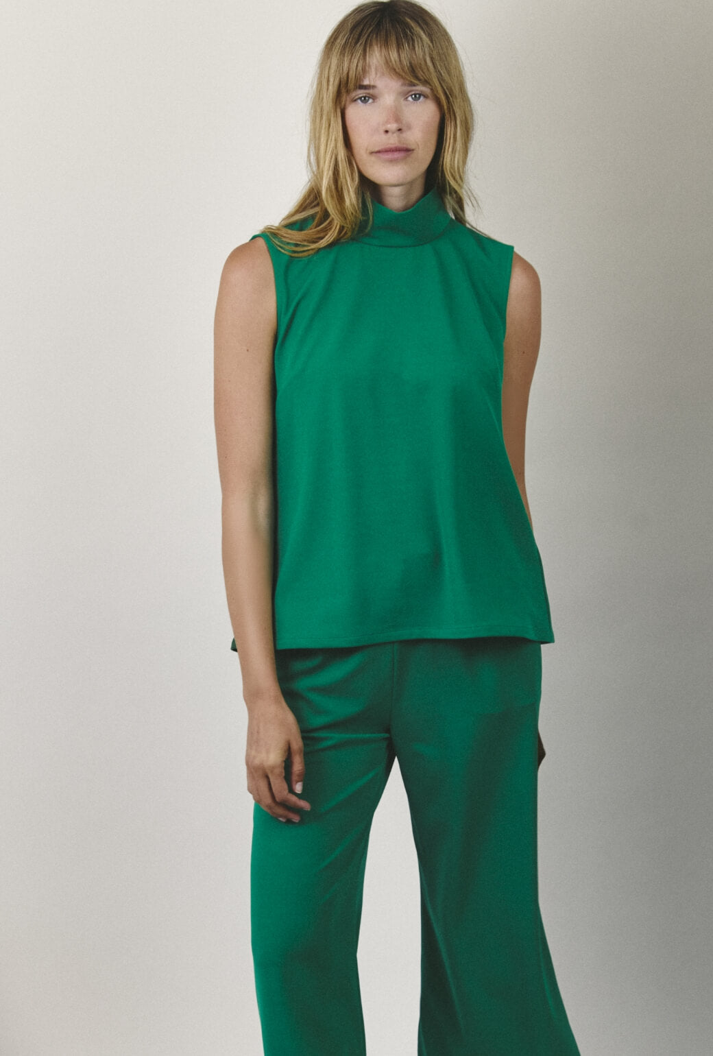 Sleeveless Mod Top - Kelly Green Knit