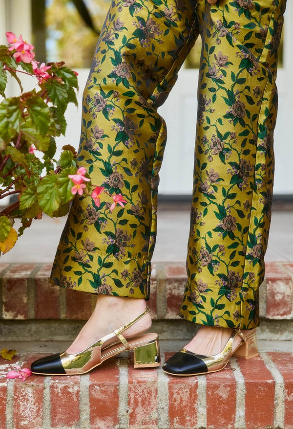 Spectator Slingbacks - Black & Gold