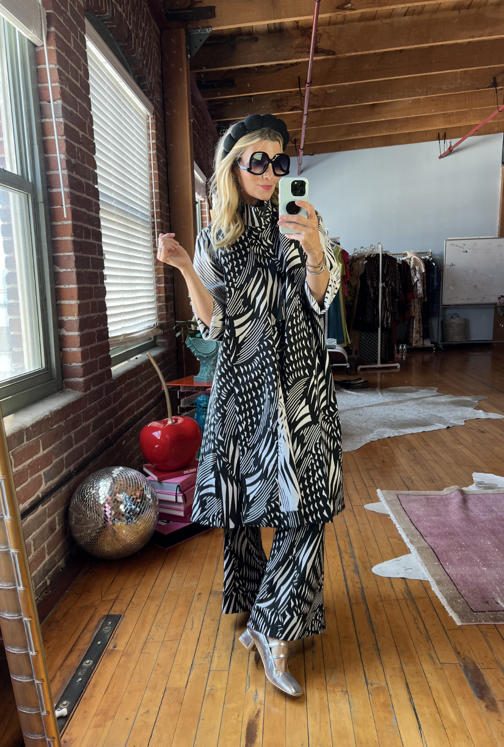 Swing Coat Black Abstract