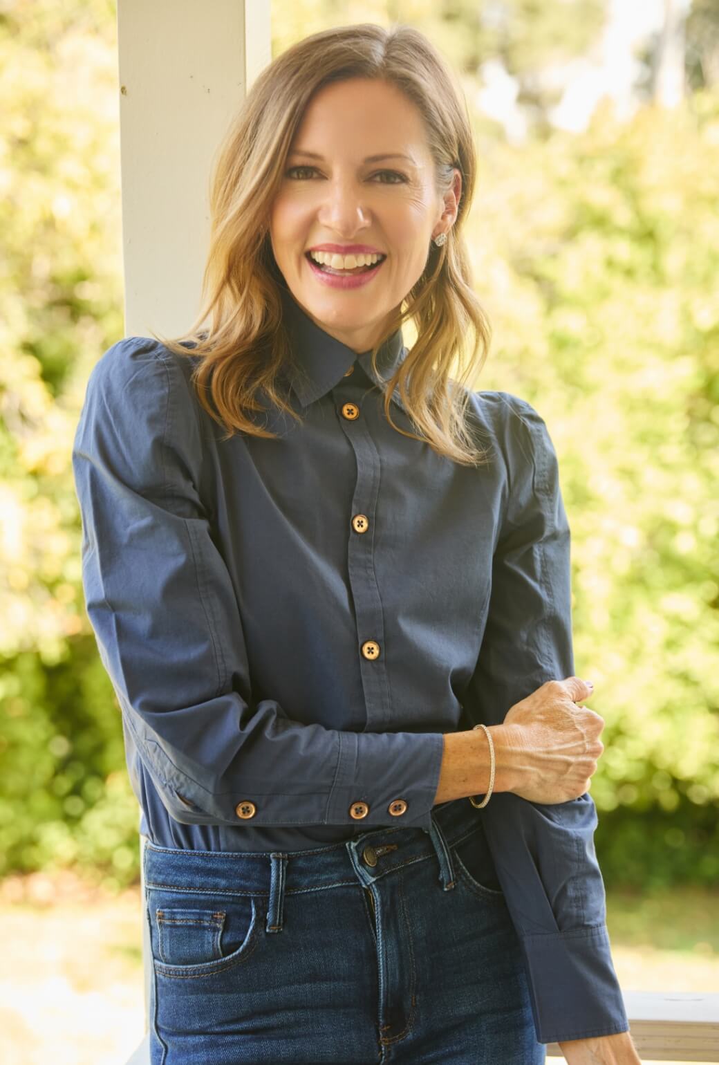 The Brett Button Down - Navy