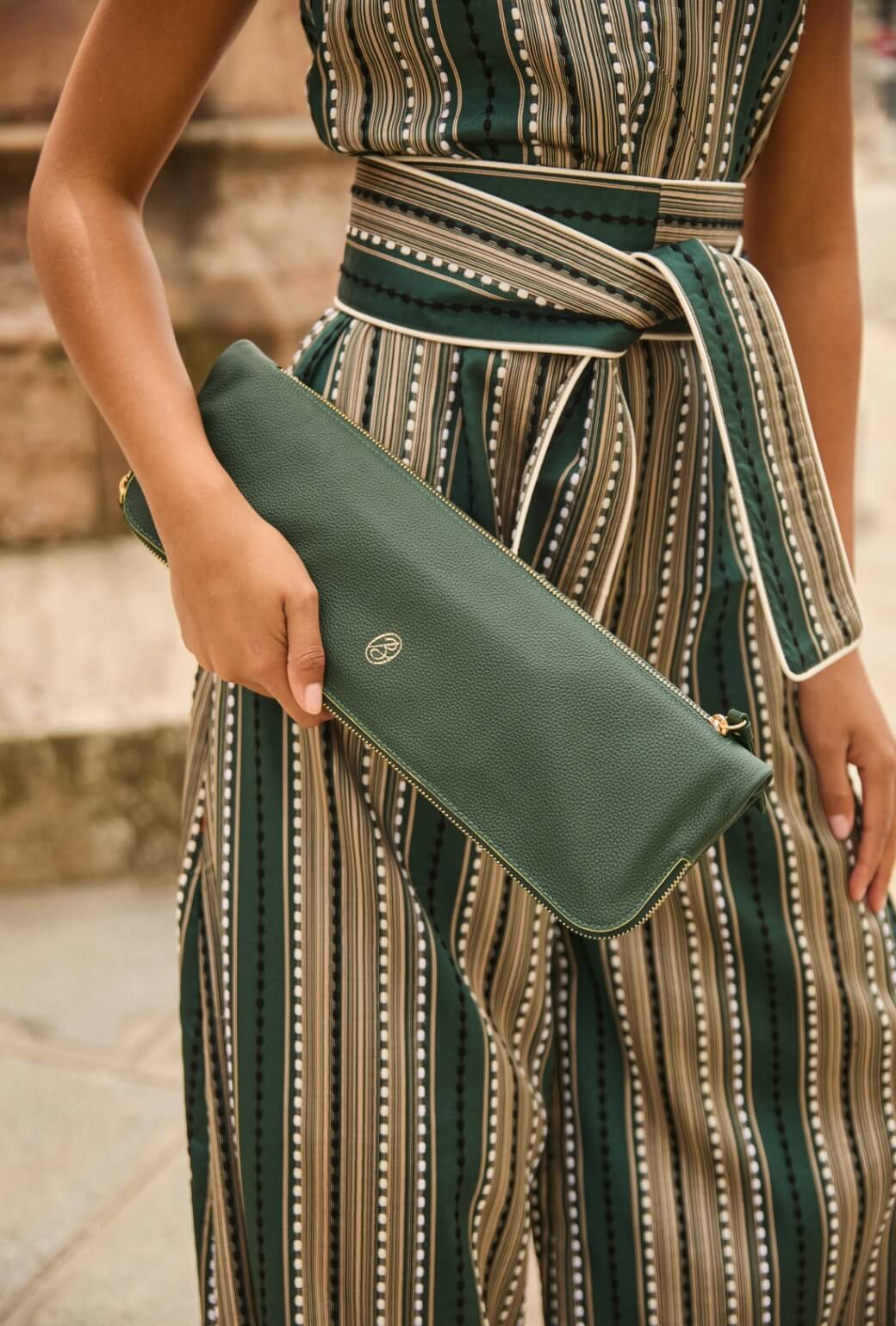 The East to West Clutch - Deep Green
