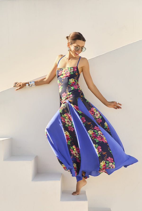 kings road maxi dress A little sneak peek of what's coming to King's Road @lexylondonstyle will be popping up on 27th March! #popup #chelseafashion #kingsroad #chelsealondon