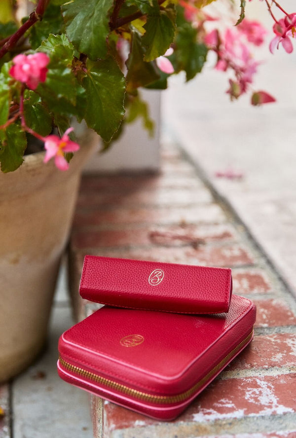 The Party of Five Travel Wallet - Rouge