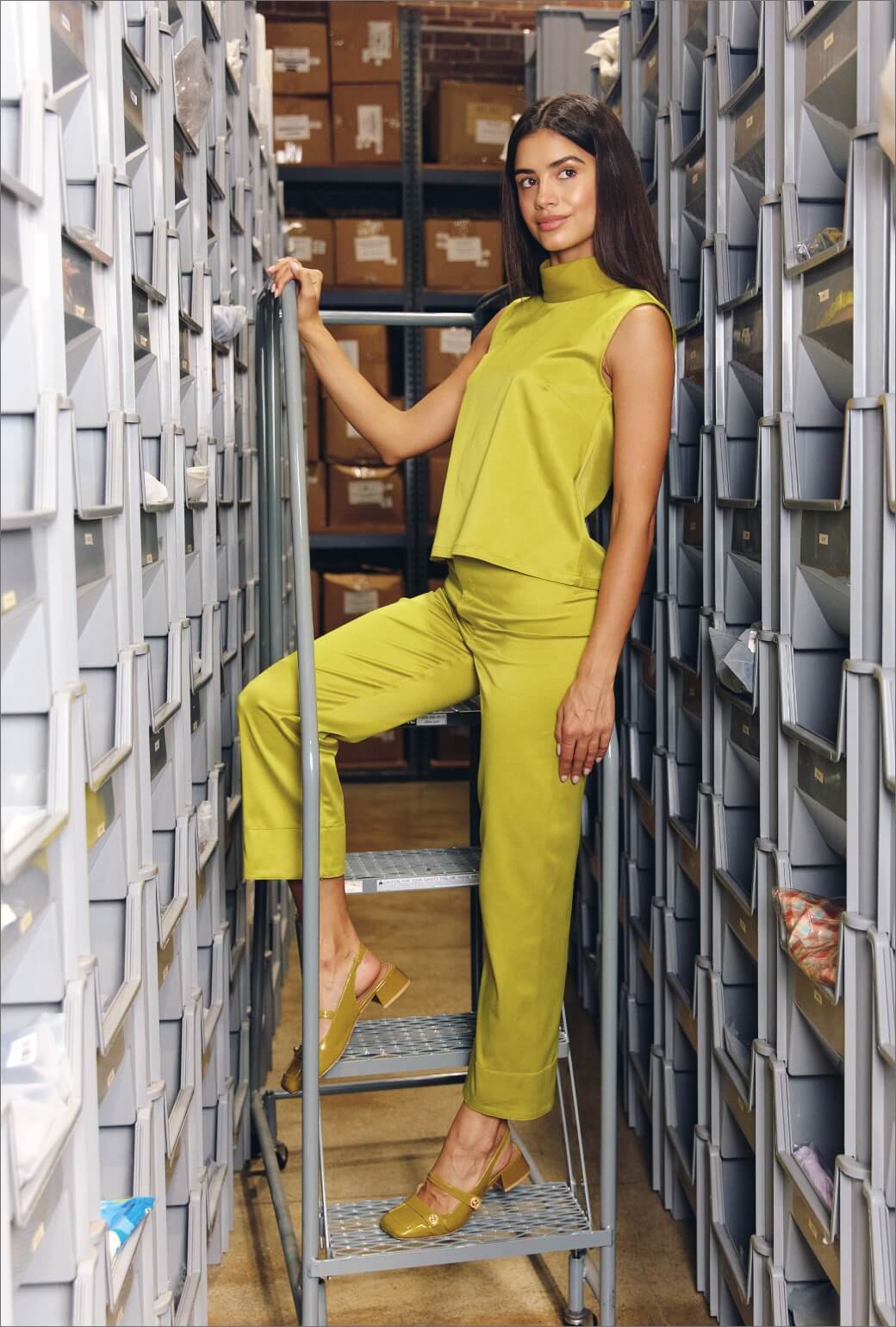 The Patch Pocket Charlie Pant - Chartreuse Sateen