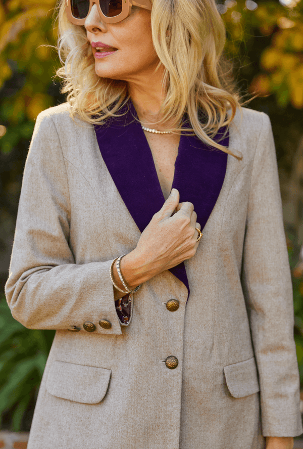 The Smoking Blazer - Latté