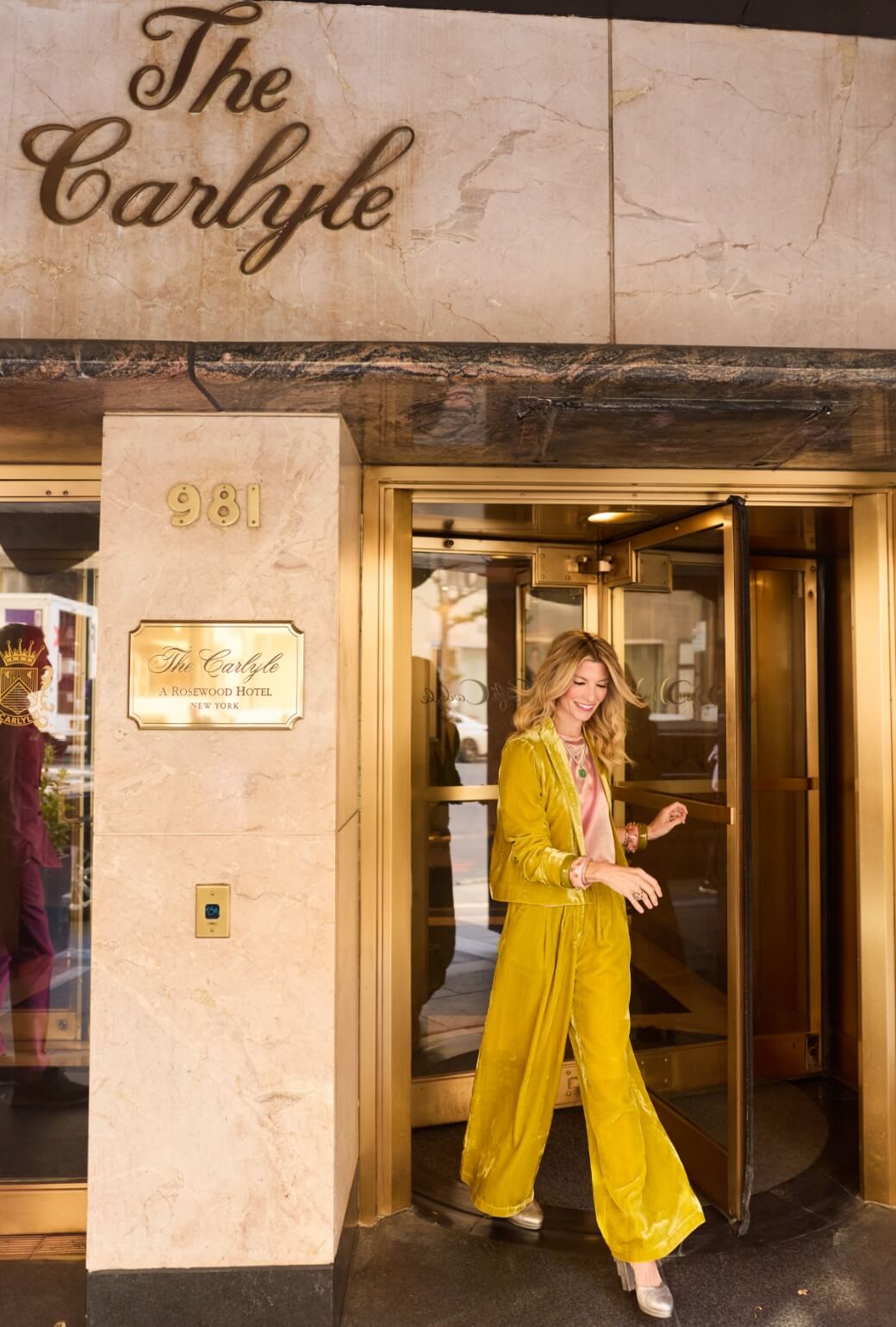 The Spencer Pant - Chartreuse Velvet